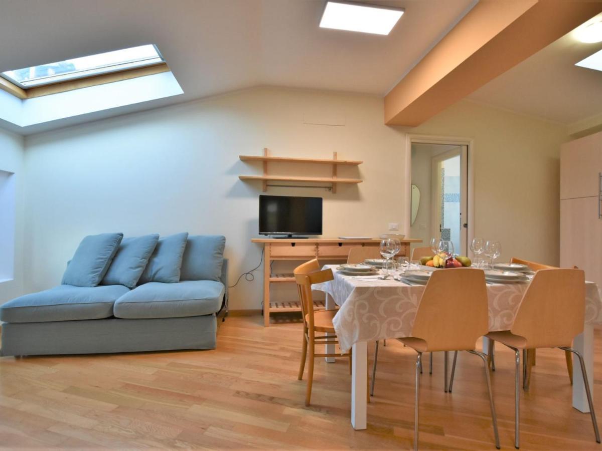 Apartment Duomo Mansarda By Interhome Iseo Exteriér fotografie