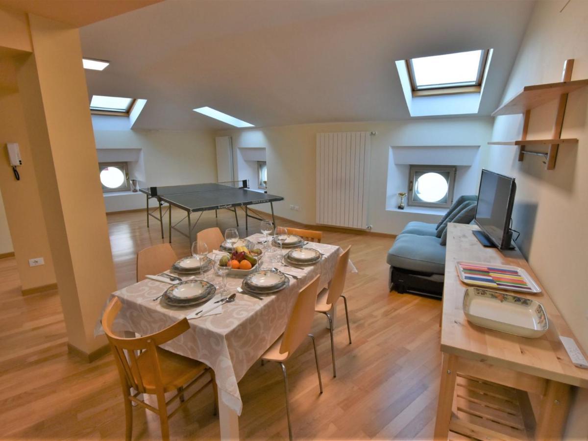 Apartment Duomo Mansarda By Interhome Iseo Exteriér fotografie